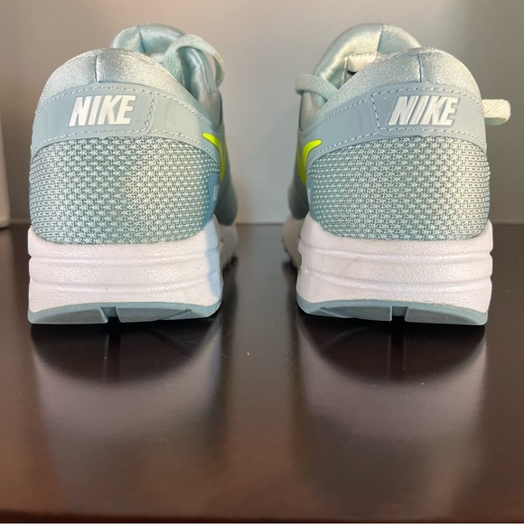 Nike Air Max Blue Green Women's Sneakers with Visible Air Cushioning - Picture 7 of 12